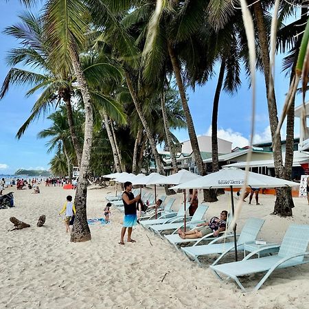 Calypso Beach And Dive Resort Manoc-Manoc Exterior photo